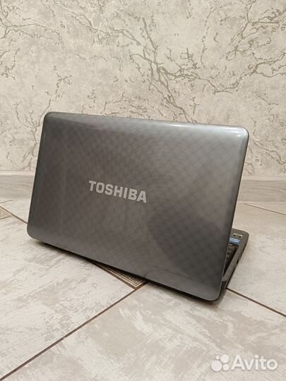 Быстрый Toshiba Core i5 2410m GT 525m 6гб