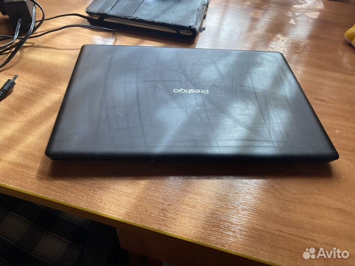 Нетбук prestigio