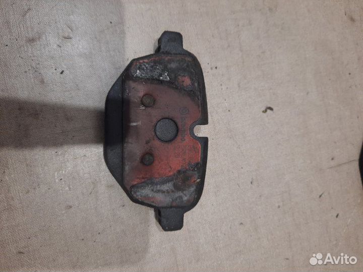 Колодки тормозные задние Bmw X1 E84 N46B20BD 2012