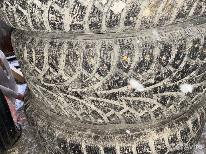 Hankook Winter I'Cept Evo2 W320C 215/60 R17 T