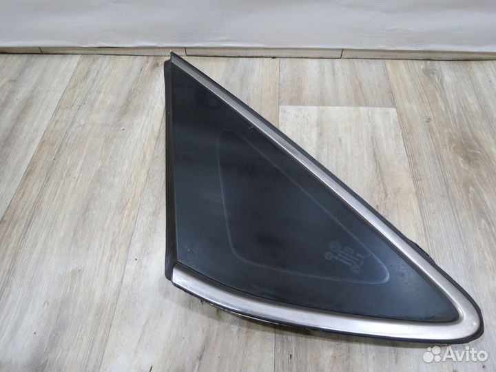 Форточка правая Hyundai i40