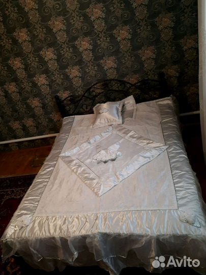 Покрывало на кровать