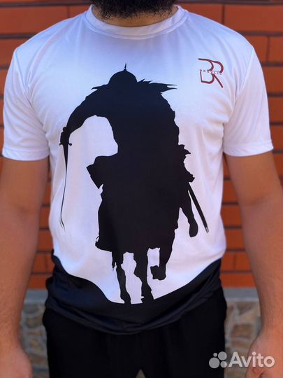 Футболка