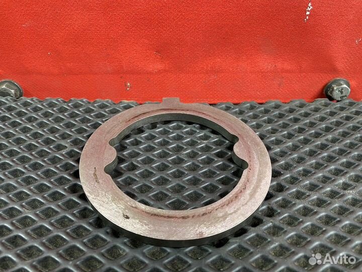 Шайба задней ступицы Renault T, Volvo FH