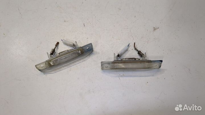 Подсветка номера Mercedes S W140, 1992