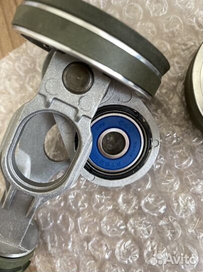 Поршень пневмокомпрессора AMK на Mercedes W164