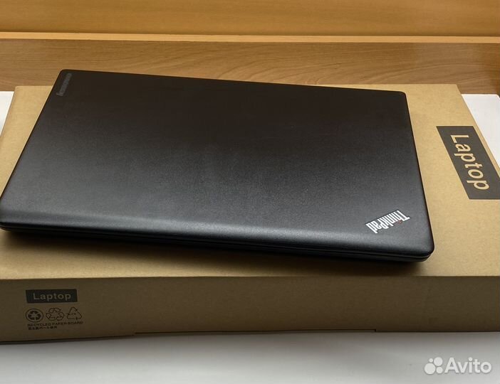 Ноутбук Lenovo i5-6gen\16gb\R7m370-2gb игровой