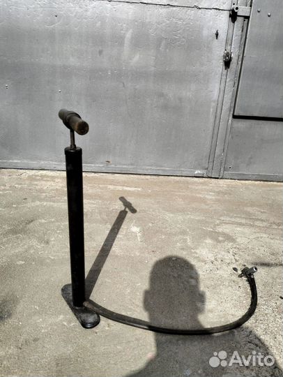 Насос ручной для велосипеда