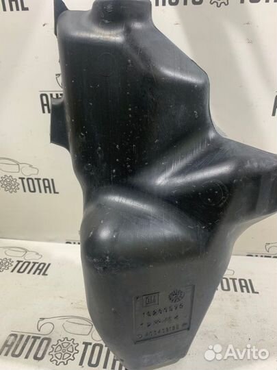 Бачок омывателя Chevrolet Cruze J300 Z18XER 2011