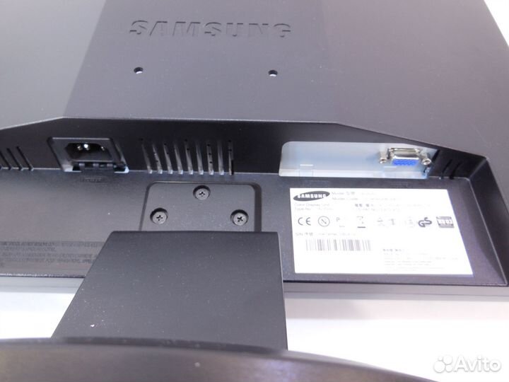 Монитор Samsung 923NW NKS