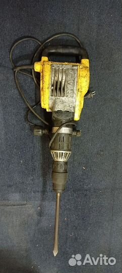 Отбойный молоток dewalt