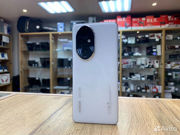 HONOR 200 Pro, 12/512 ГБ