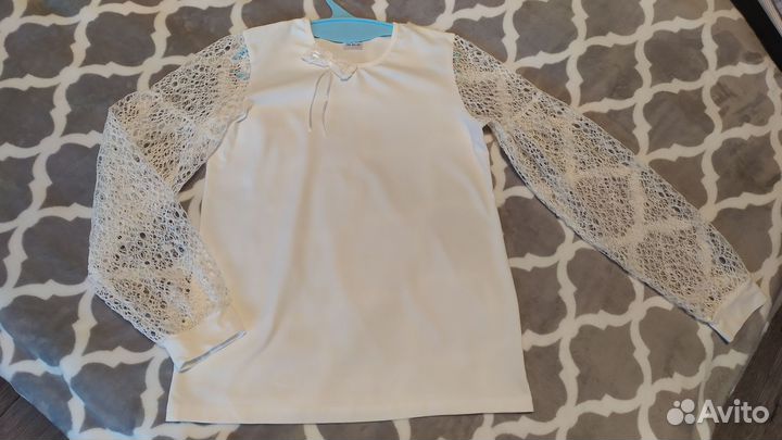 Кофточка нарядная на девочку