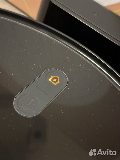 Моющий робот-пылесос tuvio