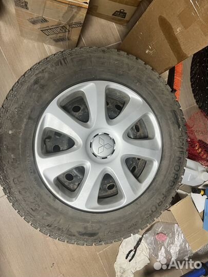 Gislaved Nord Frost 200 SUV 215/70 R16 100