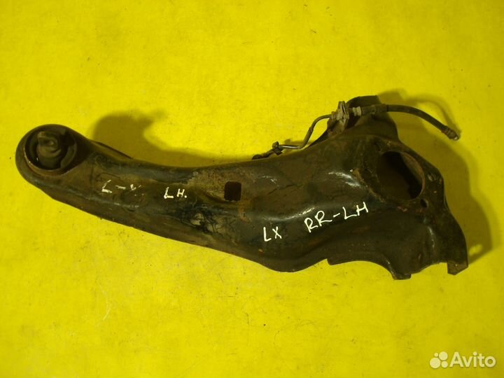 Продольный рычаг задний левый Мицубиси Лансер 10