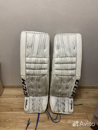 Вратарские щитки ccm ef860 р-р 34+3