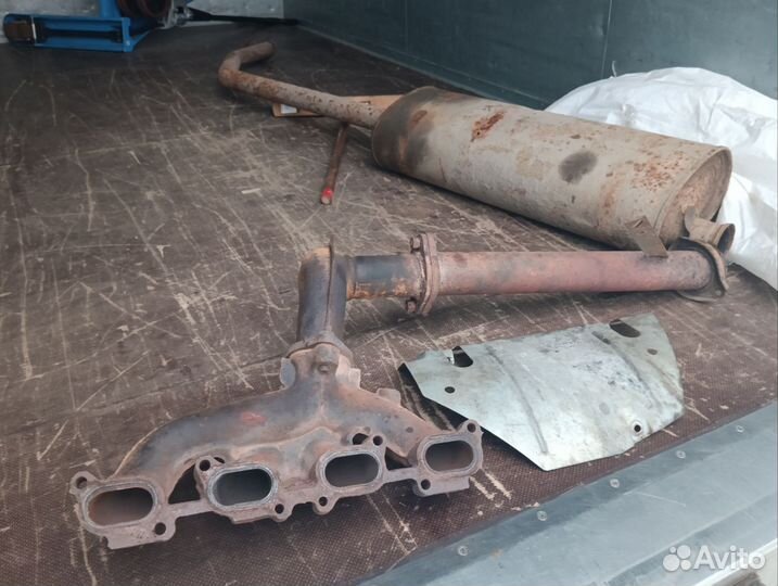Выпускной коллектор Газель
