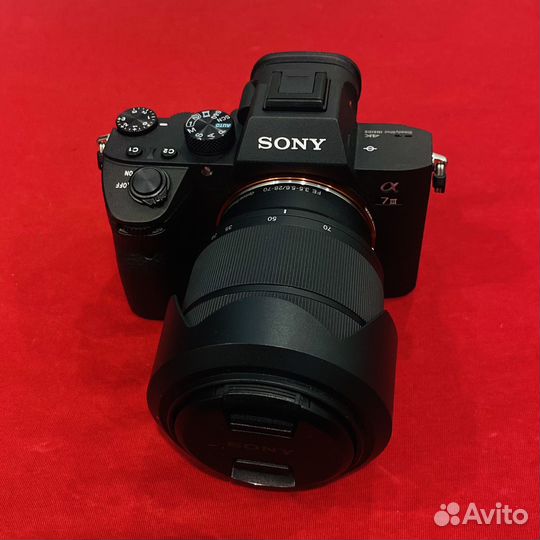Sony A7 Mark III Kit 28-70mm (ilce-7M3K)