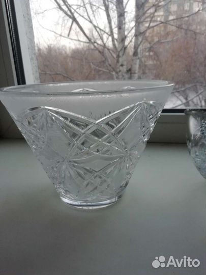 Посуда: вазы, салатник, горшочек, заварник