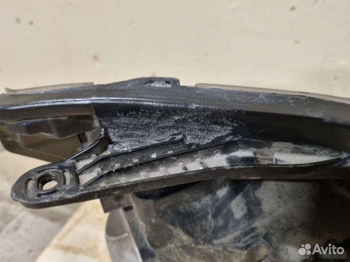 Фара левая Лада Веста