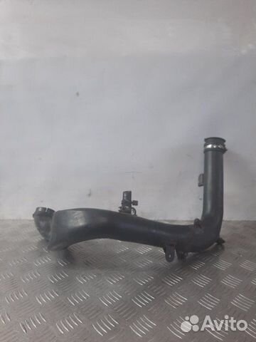 Патрубок интеркулера Opel Combo минивэн 1.7 Z17DTH