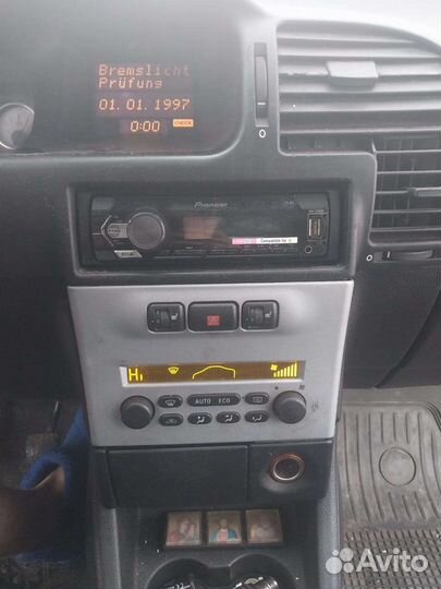 Opel Zafira 2.2 МТ, 2003, 370 000 км