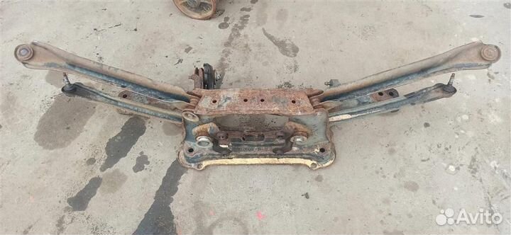 Подрамник задний ford escape