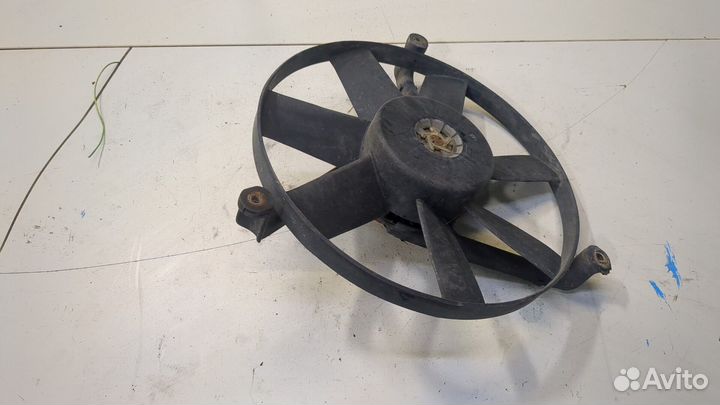 Вентилятор радиатора Volkswagen Polo, 2000