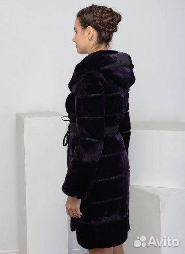 Шуба мутоновая фиолетовая. Каляев. Размер 48- 50