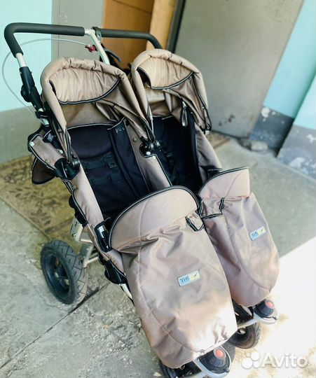 Детская коляска для двойни