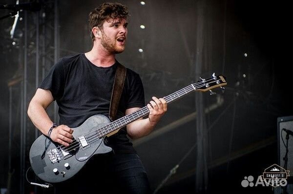 Бас гитара Gretsch G2220