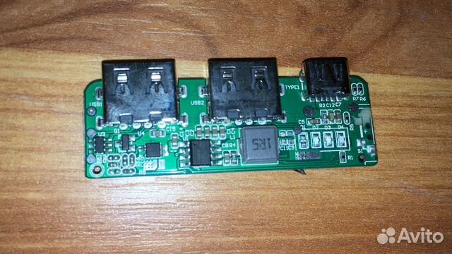 Плата от портативной зарядки