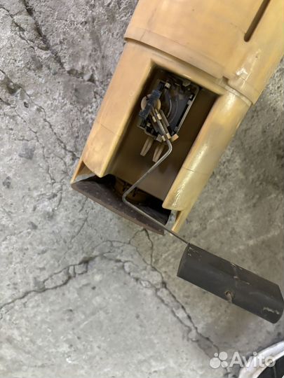 Топливный насос chrysler 300m 3.5