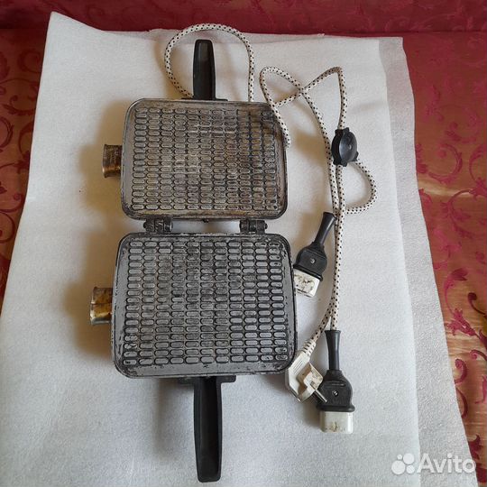 Вафельница СССР электрическая