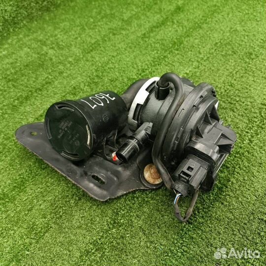 Топливный насос (магистральный) Volkswagen Golf 5