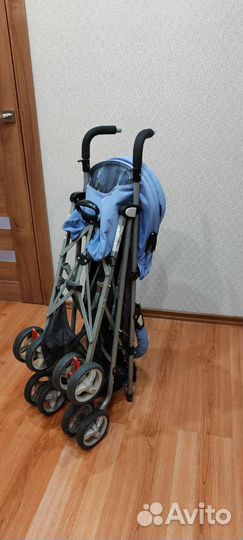 Прогулочная коляска трость