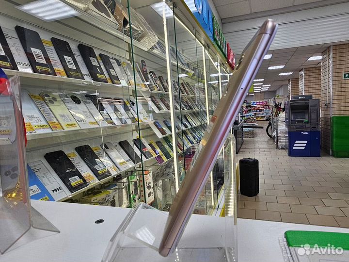 Xiaomi Redmi 5 Plus, 3/64 ГБ