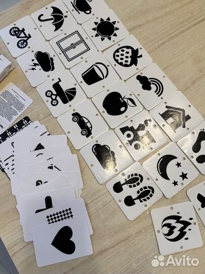 Черно-белые карточки для малышей