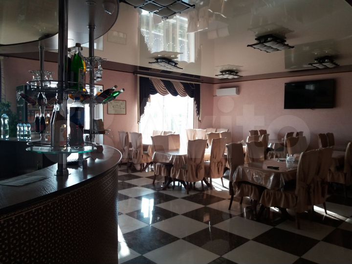 Гостиница, 400 м²