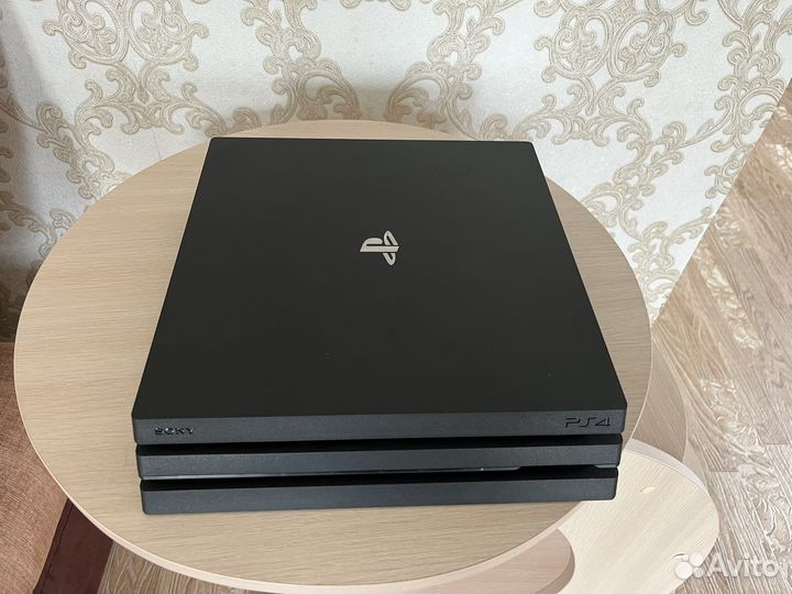 Sony PS4 Pro 1tb