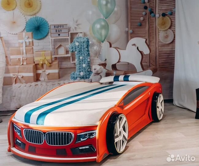 Кровать машина