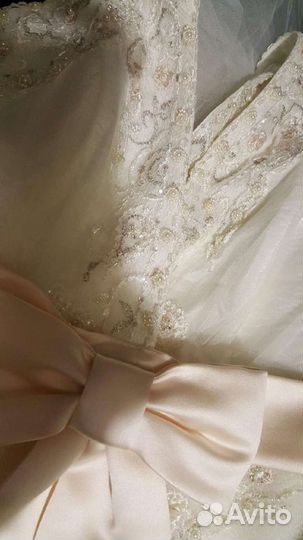 Свадебное платье 42 44 новое