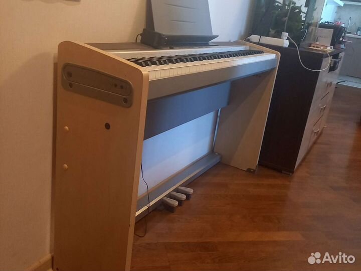Цифровое пианино Casio Privia PX-120