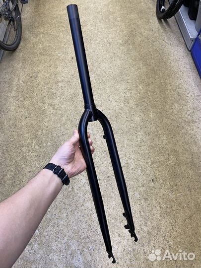 Вилка жесткая 26-29 дюймов