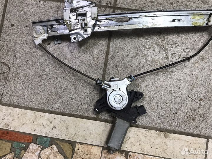 Стеклоподъемник Мицубиси galant 9