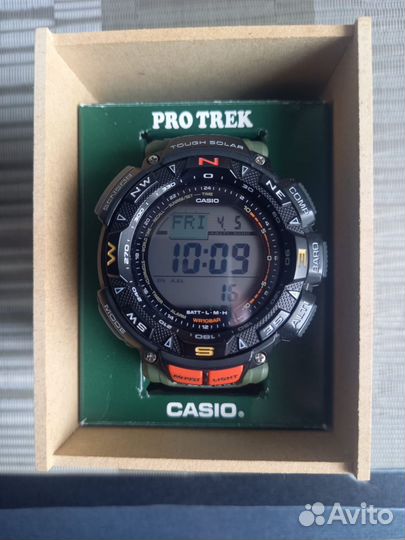 Часы casio PRO trek