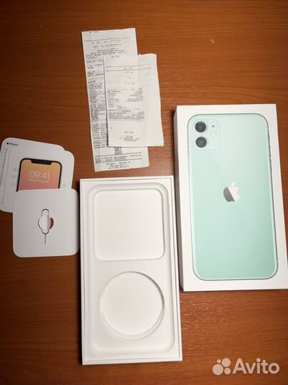 Коробка от iPhone 11