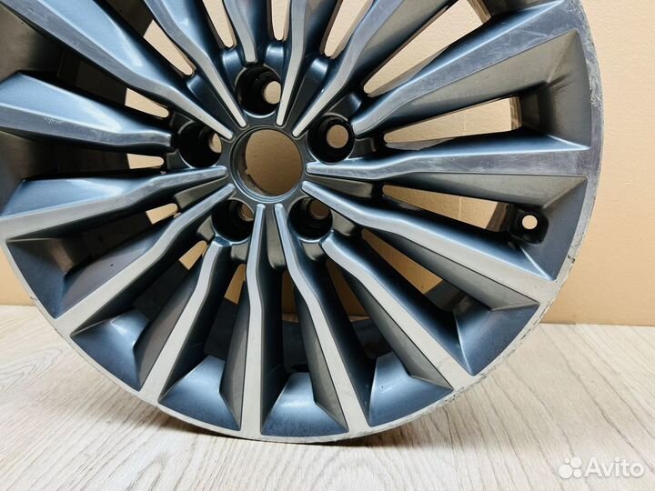 Диск колесный R18 Hyundai Equus