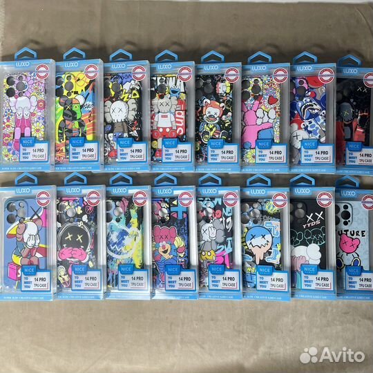 Светящийся чехол на iPhone 14 Pro силиконовый Luxo